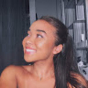 Meet your Posher, Alana